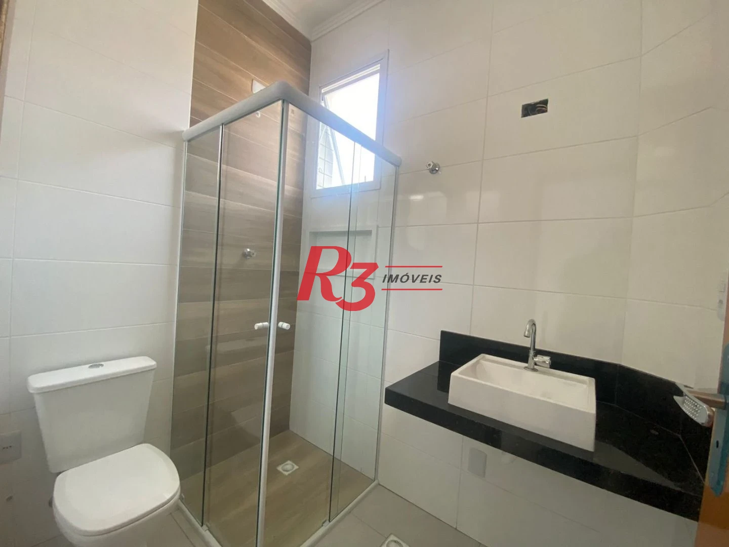 Casa com 3 dormitórios à venda, 147 m² por R$ 1.200.000,00 - Campo Grande - Santos/SP