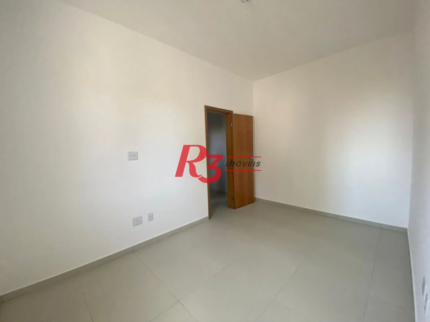 Casa com 3 dormitórios à venda, 147 m² por R$ 1.200.000,00 - Campo Grande - Santos/SP