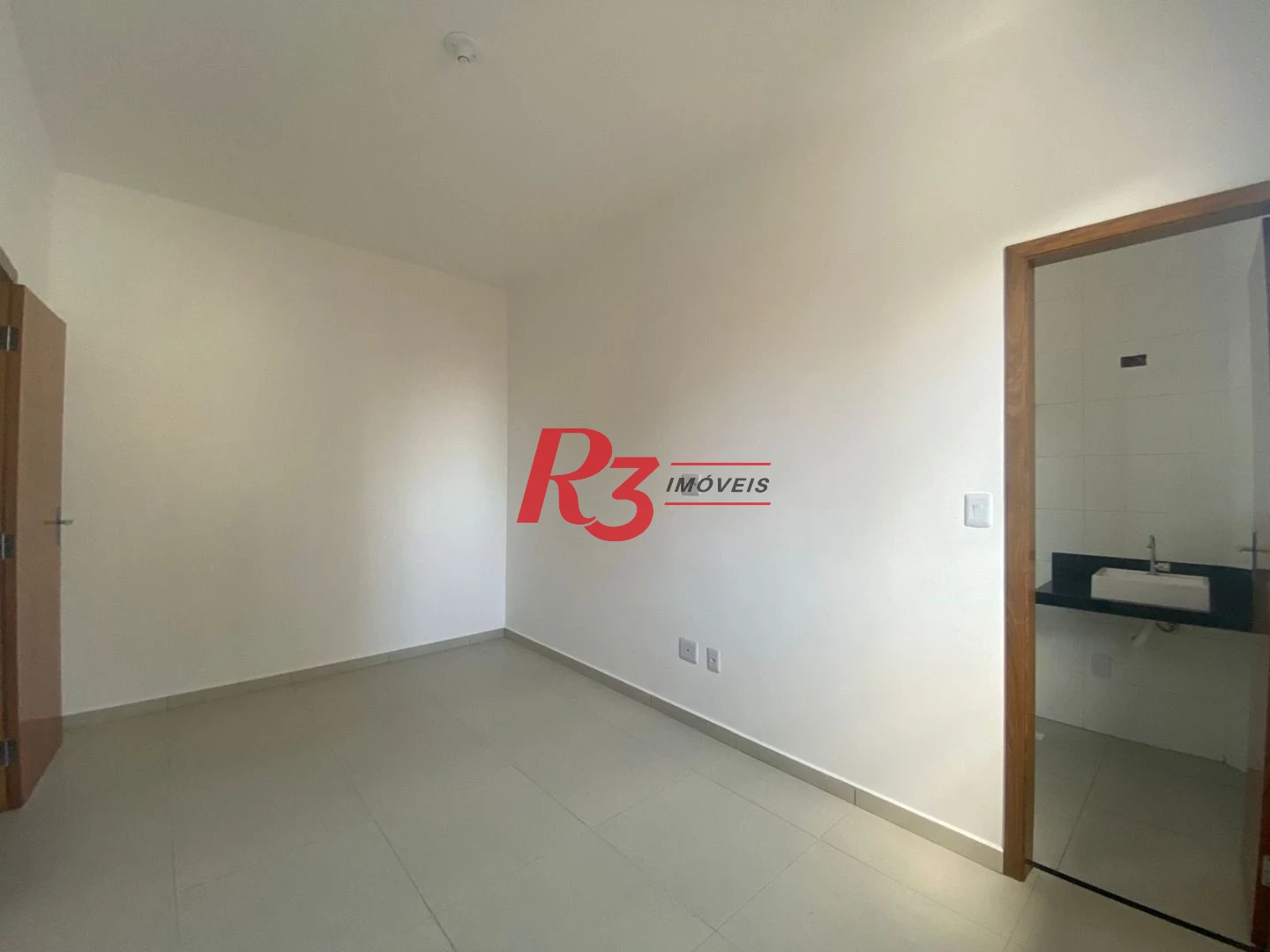 Casa com 3 dormitórios à venda, 147 m² por R$ 1.200.000,00 - Campo Grande - Santos/SP