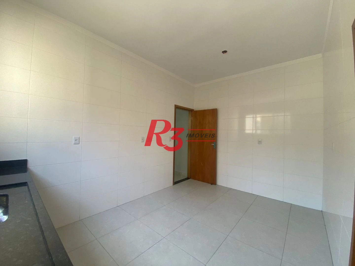 Casa com 3 dormitórios à venda, 147 m² por R$ 1.200.000,00 - Campo Grande - Santos/SP