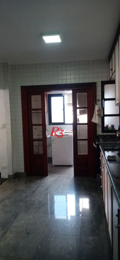 VENDO Excelente Oportunidade - Apartamento Duplex com 4 dormitórios, 229 m² no Bairro do Gonzaga.