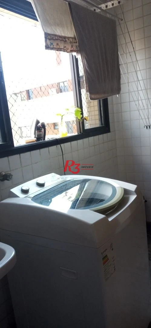 VENDO Excelente Oportunidade - Apartamento Duplex com 4 dormitórios, 229 m² no Bairro do Gonzaga.