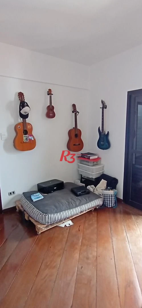 VENDO Excelente Oportunidade - Apartamento Duplex com 4 dormitórios, 229 m² no Bairro do Gonzaga.