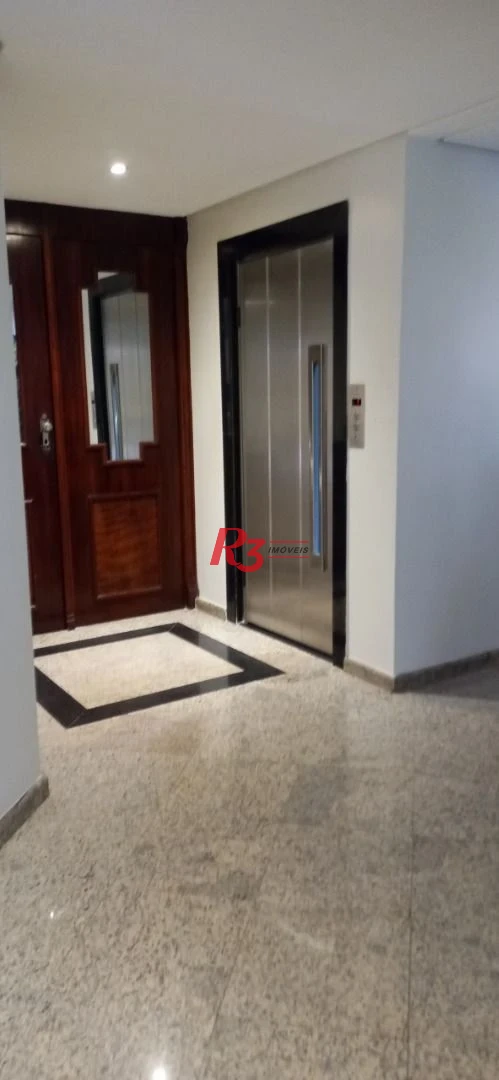 VENDO Excelente Oportunidade - Apartamento Duplex com 4 dormitórios, 229 m² no Bairro do Gonzaga.