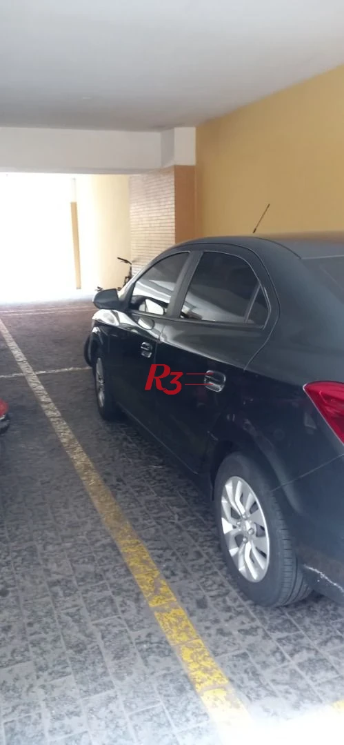 VENDO Excelente Oportunidade - Apartamento Duplex com 4 dormitórios, 229 m² no Bairro do Gonzaga.