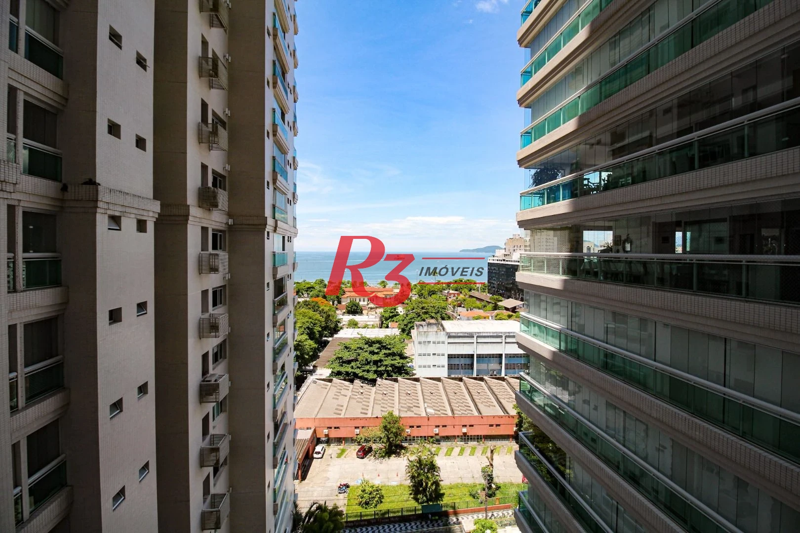 Apartamento com 3 dormitórios à venda, 232 m² por R$ 3.750.000,00 - Aparecida - Santos/SP