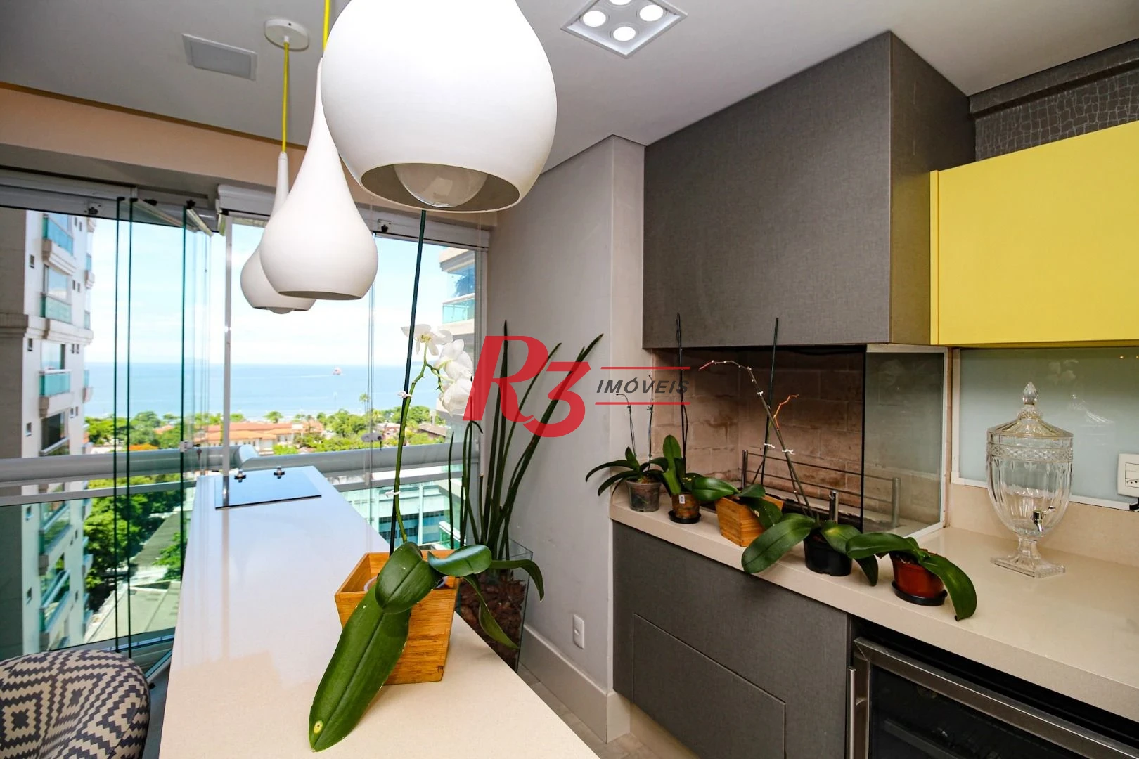 Apartamento com 3 dormitórios à venda, 232 m² por R$ 3.750.000,00 - Aparecida - Santos/SP