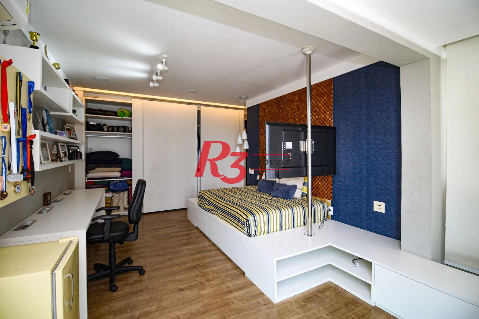 Apartamento com 3 dormitórios à venda, 232 m² por R$ 3.750.000,00 - Aparecida - Santos/SP