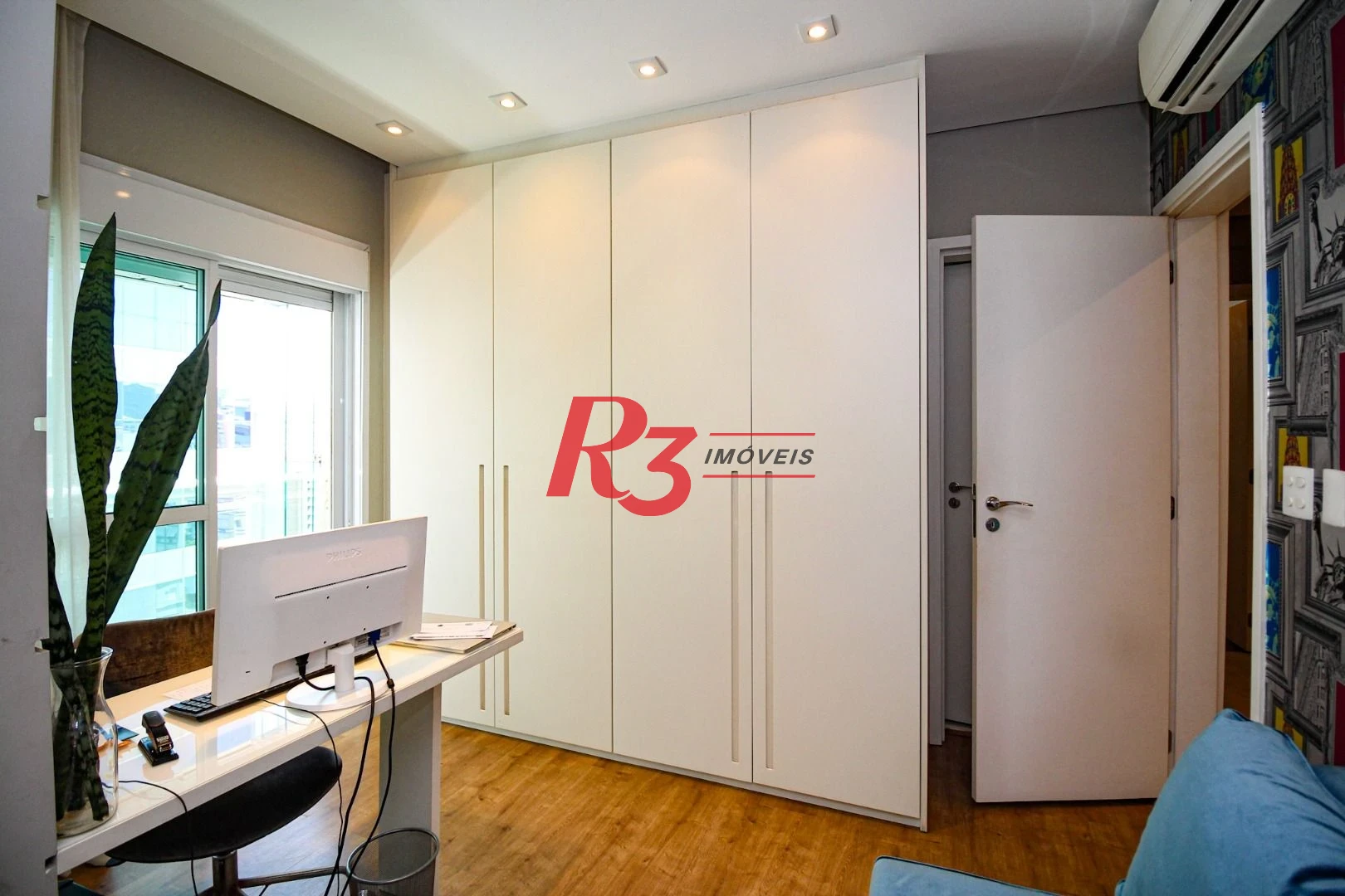 Apartamento com 3 dormitórios à venda, 232 m² por R$ 3.750.000,00 - Aparecida - Santos/SP