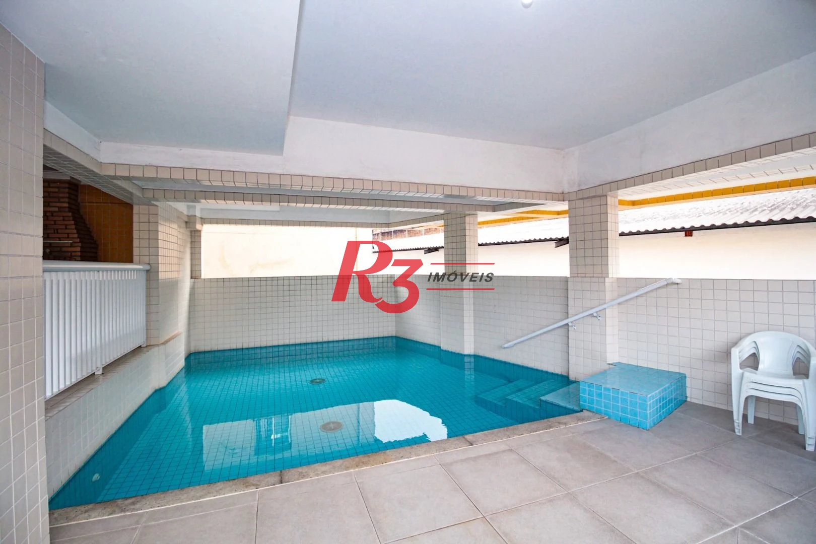 Apartamento de 2 quartos à venda na Encruzilhada em Santos.