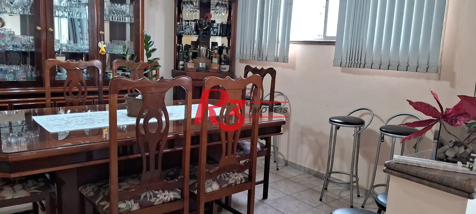 Apartamento à venda, 151 m² por R$ 699.000,00 - Gonzaga - Santos/SP