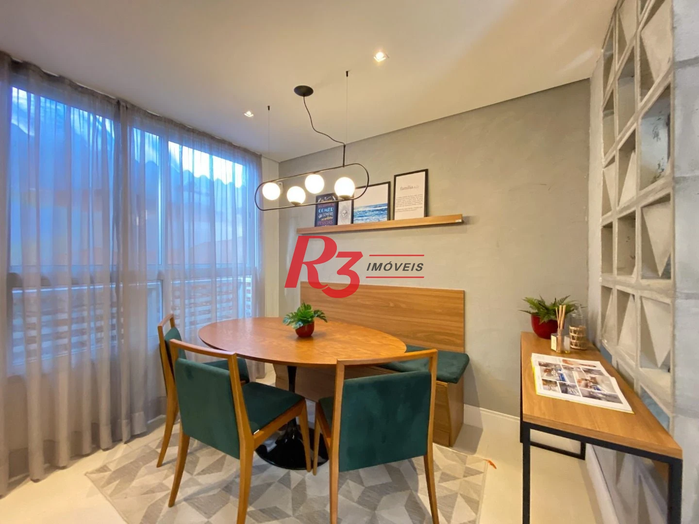 Apartamento com 2 dormitórios à venda, 55 m² - Campo Grande - Santos/SP