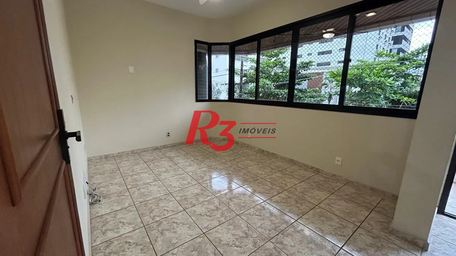 Apartamento com 3 dormitórios à venda, 189 m² por R$ 1.250.000,00 - Gonzaga - Santos/SP