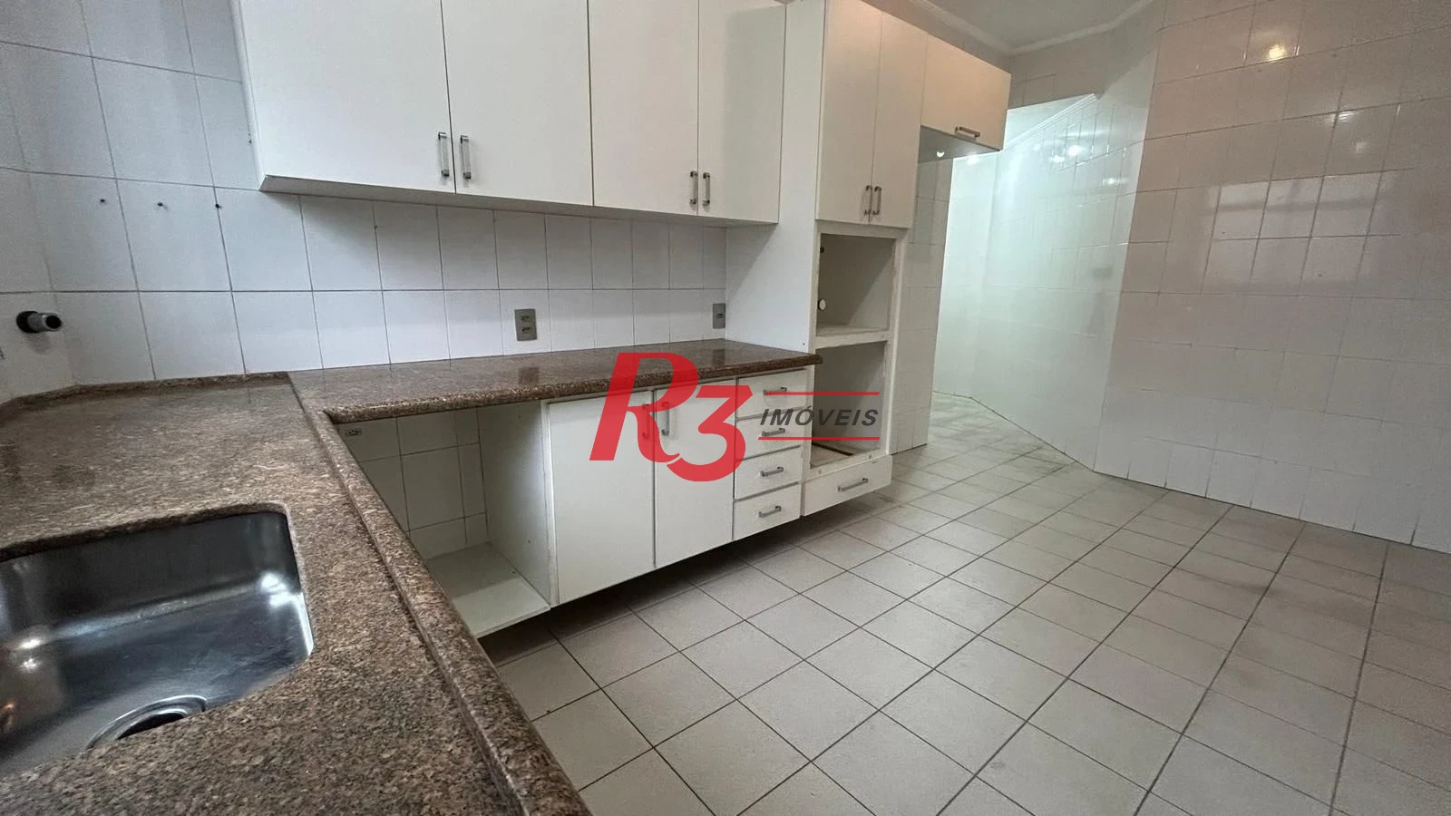 Apartamento com 3 dormitórios à venda, 189 m² por R$ 1.250.000,00 - Gonzaga - Santos/SP