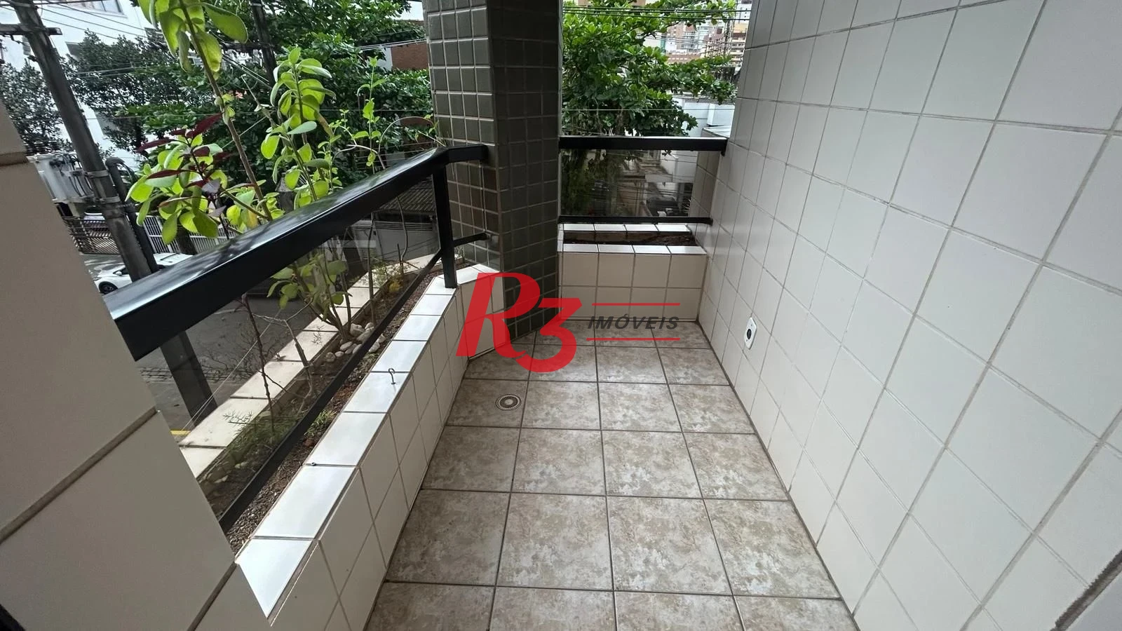 Apartamento com 3 dormitórios à venda, 189 m² por R$ 1.250.000,00 - Gonzaga - Santos/SP