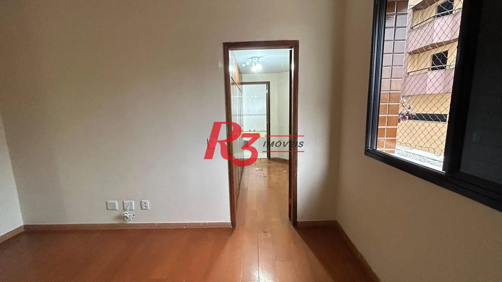 Apartamento com 3 dormitórios à venda, 189 m² por R$ 1.250.000,00 - Gonzaga - Santos/SP