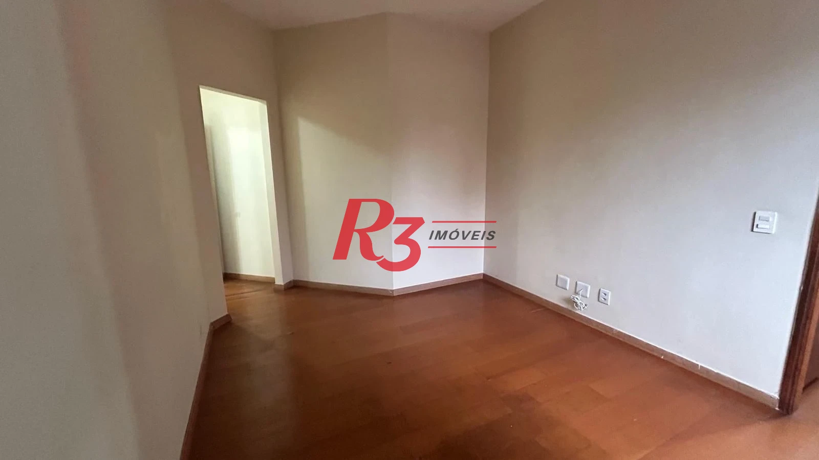 Apartamento com 3 dormitórios à venda, 189 m² por R$ 1.250.000,00 - Gonzaga - Santos/SP