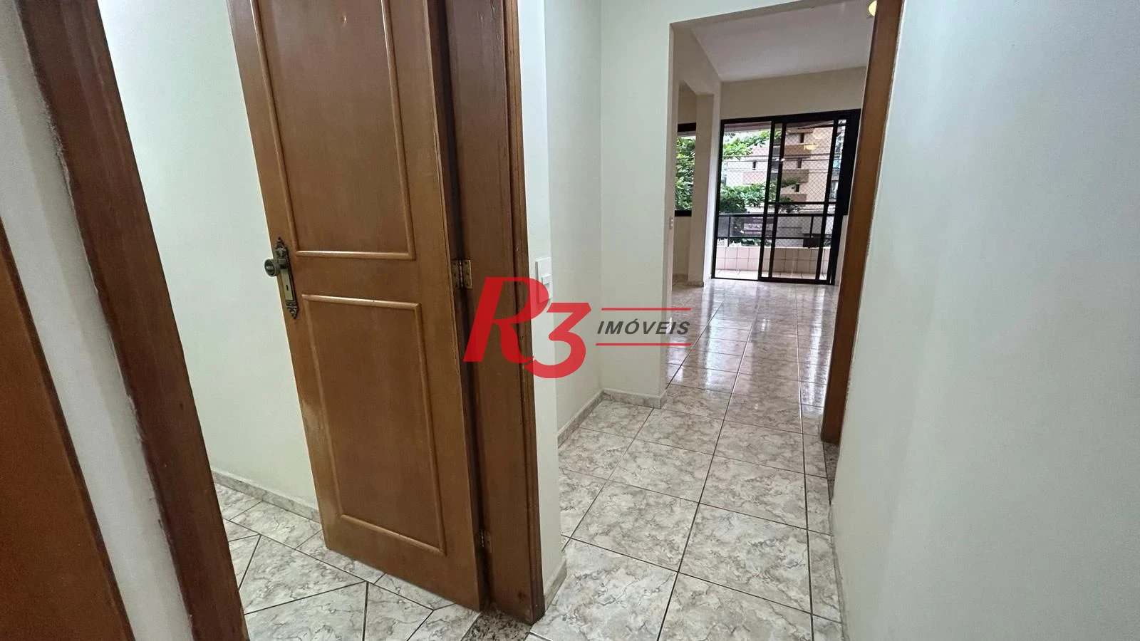 Apartamento com 3 dormitórios à venda, 189 m² por R$ 1.250.000,00 - Gonzaga - Santos/SP