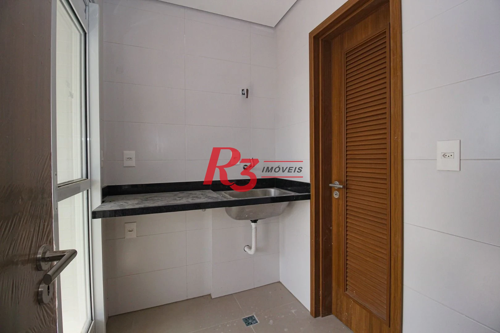 Apartamento Duplex à venda, 162 m² por R$ 1.791.570,00 - Boqueirão - Santos/SP