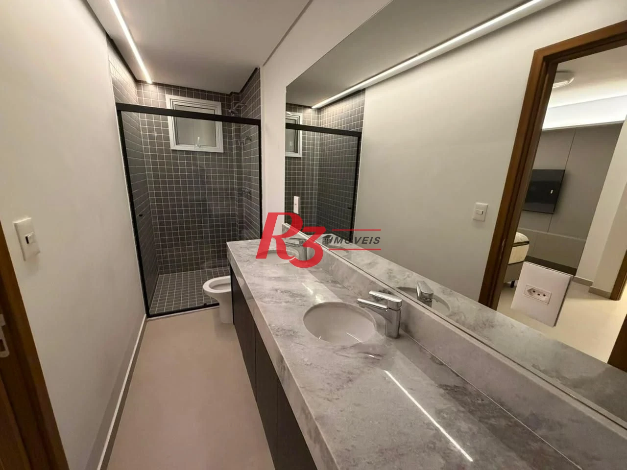 Apartamento Duplex com 3 dormitórios, 162 m² - venda por R$ 2.780.000,00 ou aluguel por R$ 20.000,00/mês - Boqueirão - Santos/SP