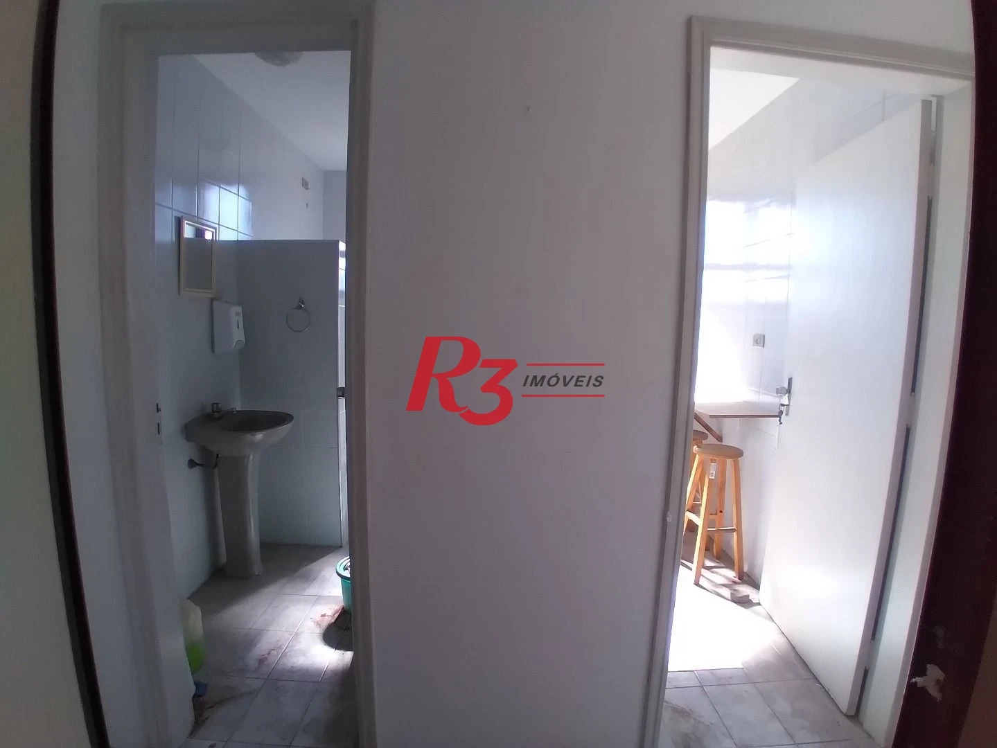 Sala, 86 m² - venda por R$ 430.000,00 ou aluguel por R$ 3.500,00/mês - Vila Matias - Santos/SP
