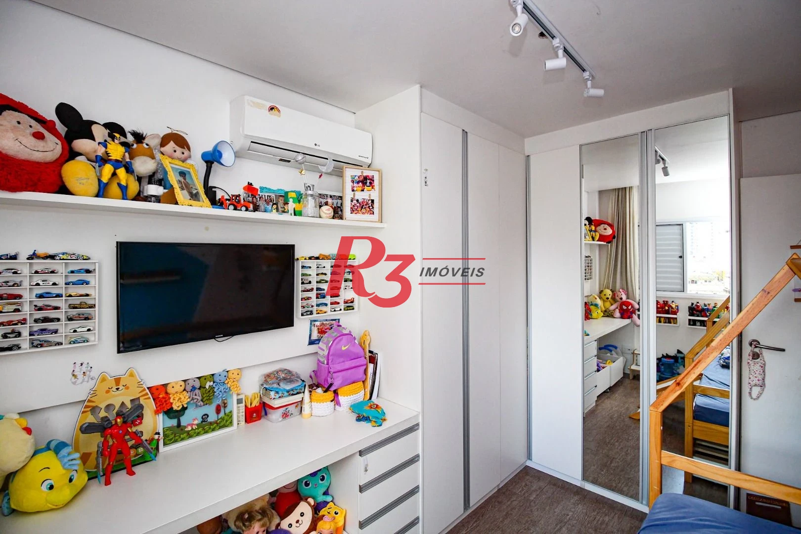 Apartamento com 2 dormitórios à venda, 84 m² por R$ 800.000,00 - Ponta da Praia - Santos/SP