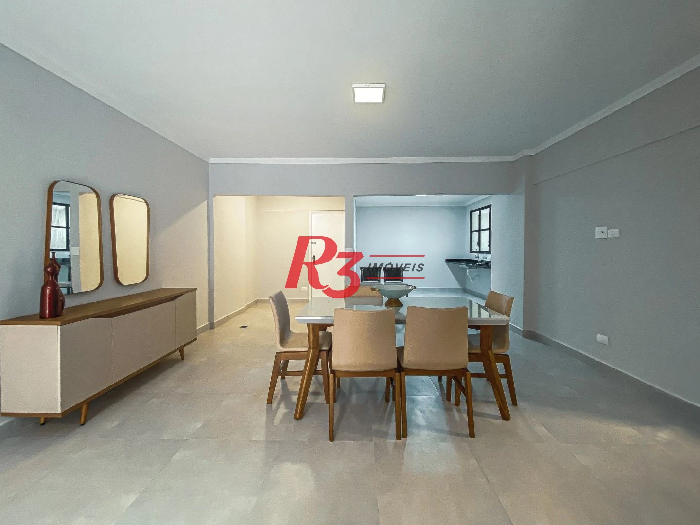 Apartamento com 3 dormitórios à venda, 142 m² por R$ 560.000,00 - Vila Assunção - Praia Grande/SP