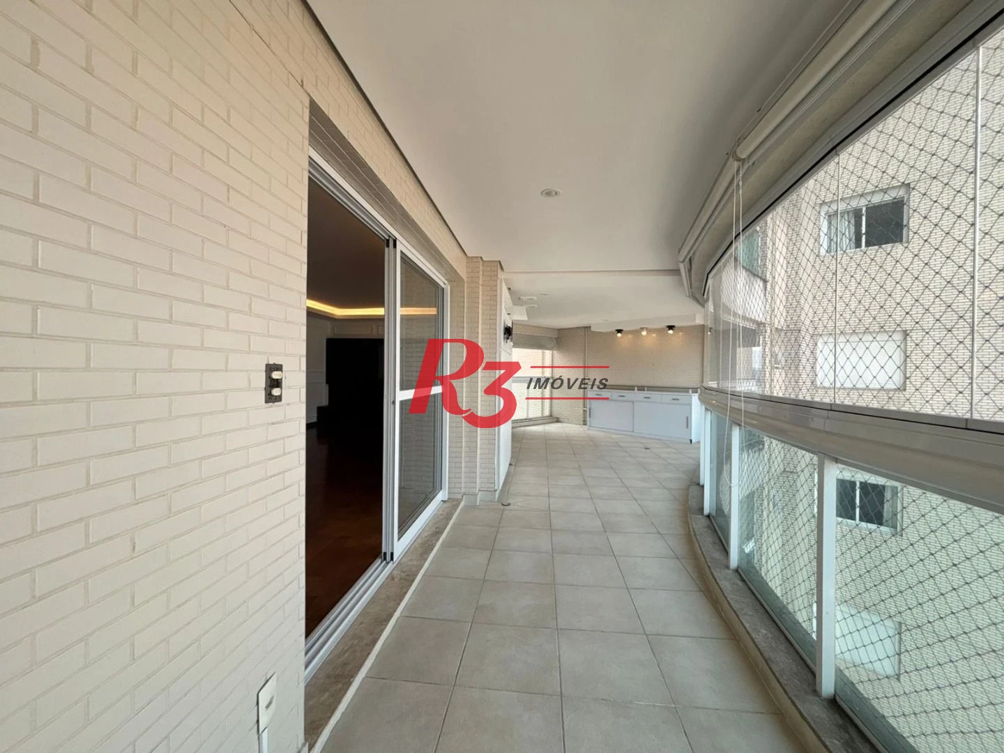 Apartamento com 4 dormitórios à venda, 204 m² por R$ 3.200.000,00 - Embaré - Santos/SP