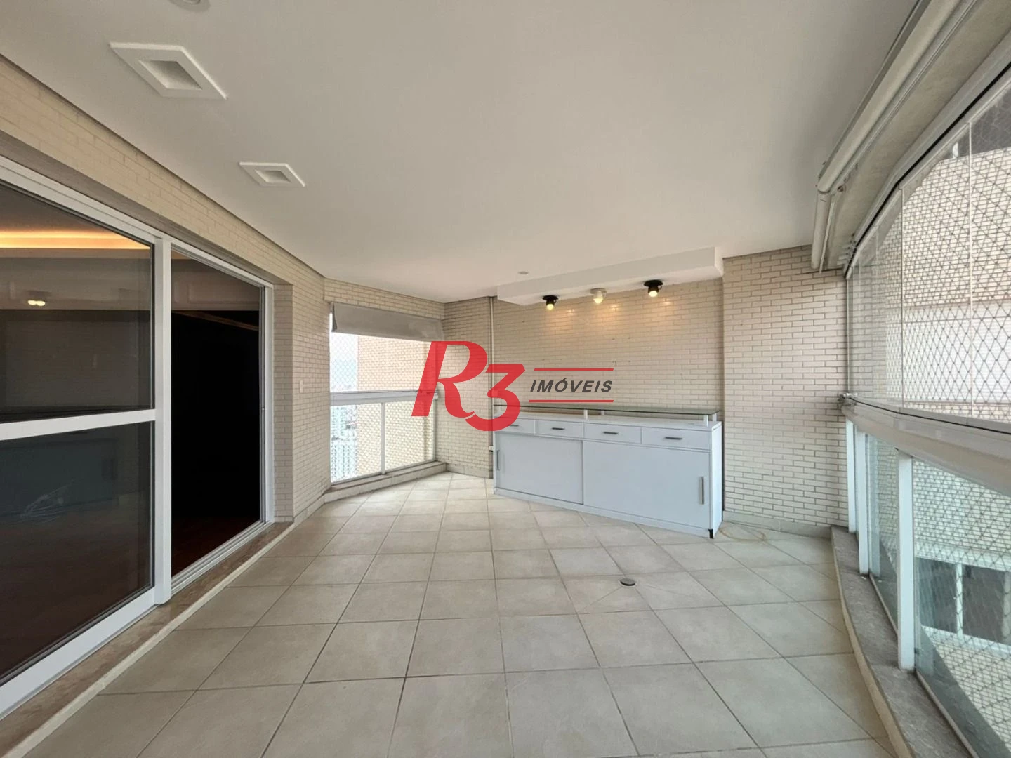 Apartamento com 4 dormitórios à venda, 204 m² por R$ 3.200.000,00 - Embaré - Santos/SP