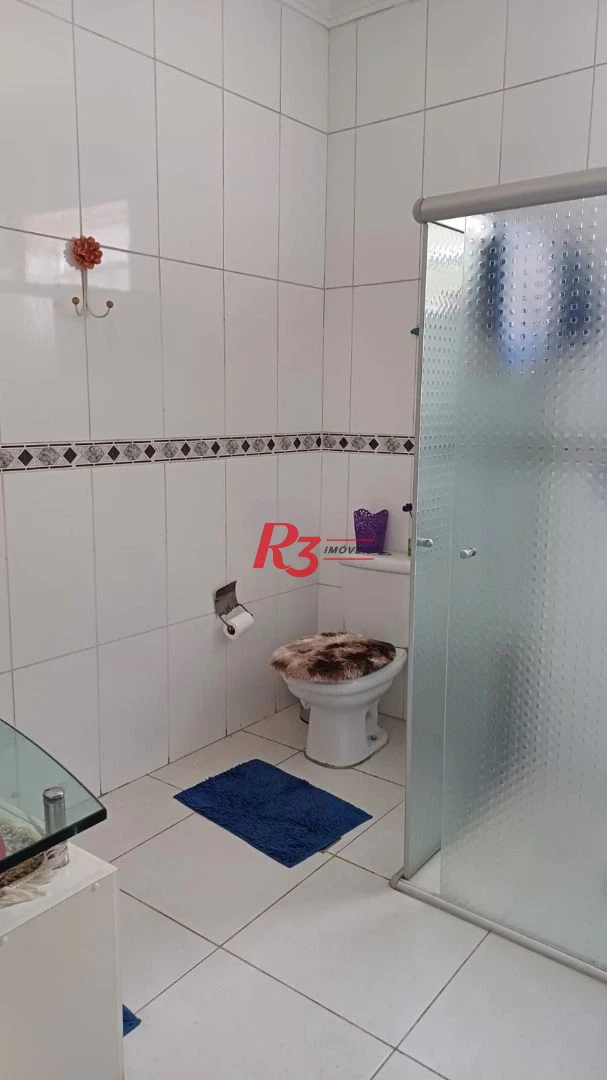 Casa com 4 dormitórios à venda, 300 m² por R$ 900.000,00 - Jabaquara - Santos/SP