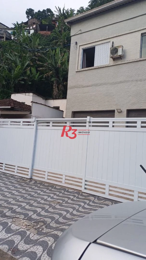 Casa com 4 dormitórios à venda, 300 m² por R$ 900.000,00 - Jabaquara - Santos/SP