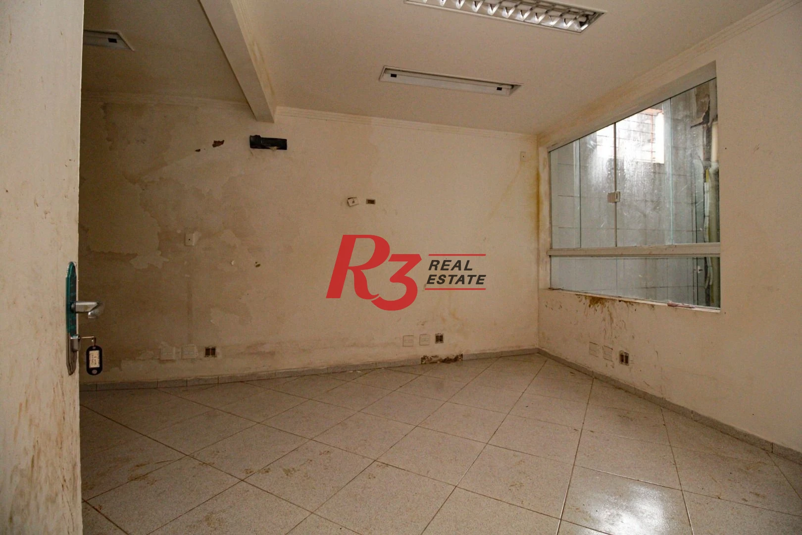 Loja para alugar, 335 m² por R$ 15.478,00/mês - Centro - Santos/SP