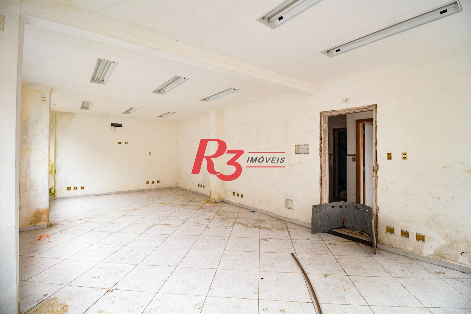 Loja para alugar, 335 m² por R$ 15.478,00/mês - Centro - Santos/SP