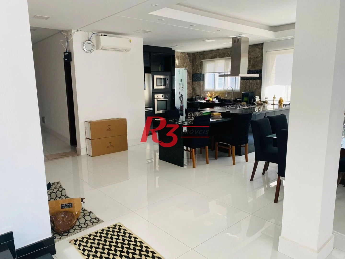 Cobertura com 5 dormitórios à venda, 406 m² por R$ 3.500.000,00 - Aparecida - Santos/SP