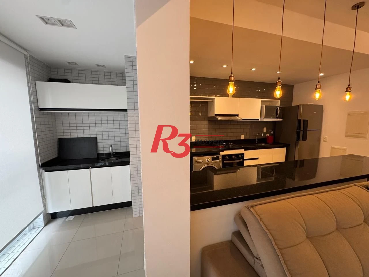 Apartamento com 1 dormitório para alugar, 57 m² por R$ 6.200,00/mês - Gonzaga - Santos/SP