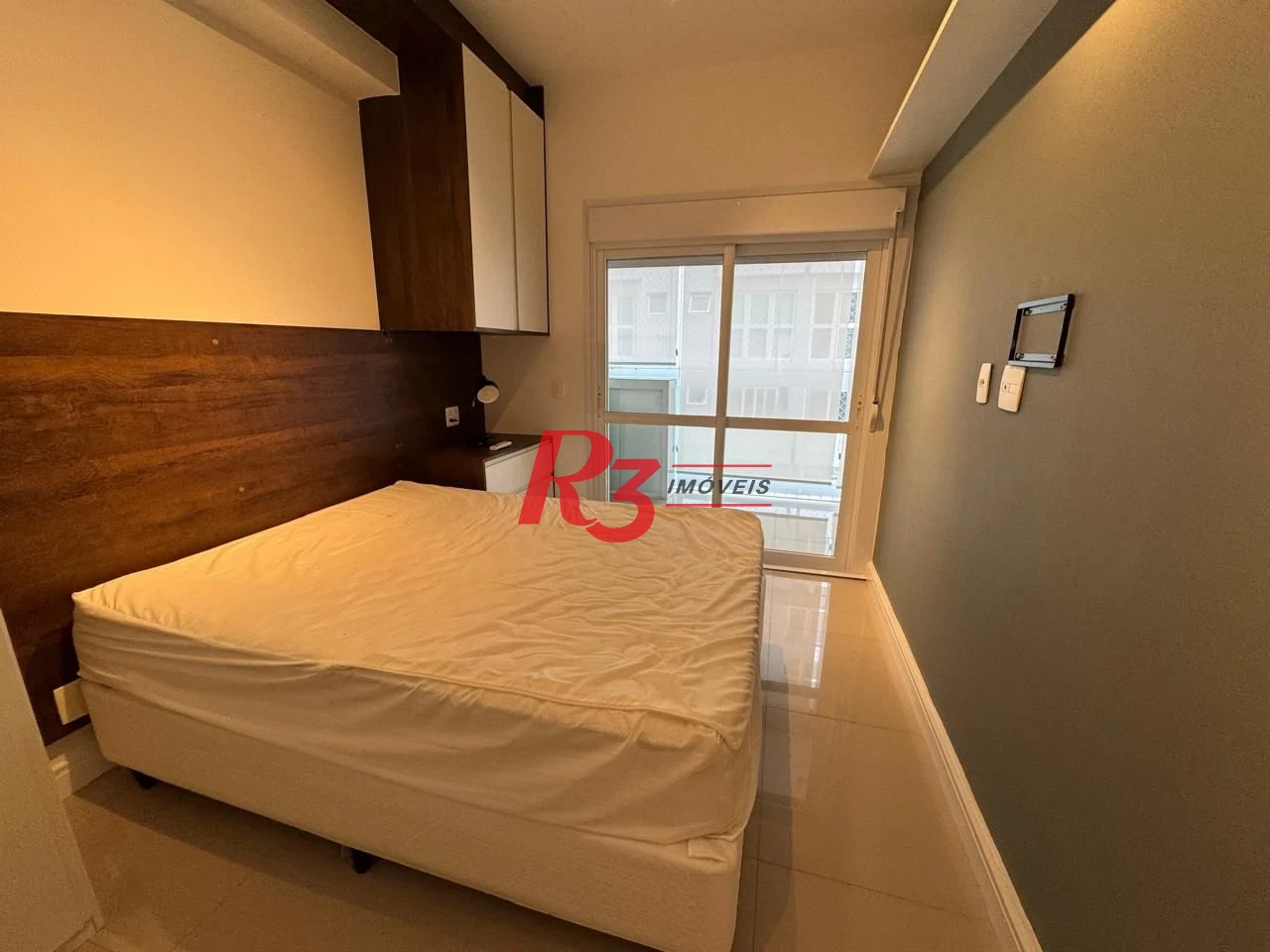 Apartamento com 1 dormitório para alugar, 57 m² por R$ 6.200,00/mês - Gonzaga - Santos/SP