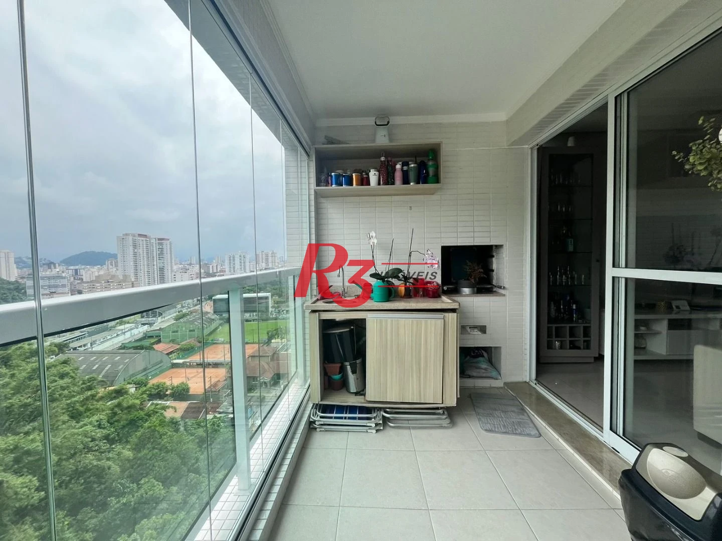 Apartamento com 2  quartos  José Menino