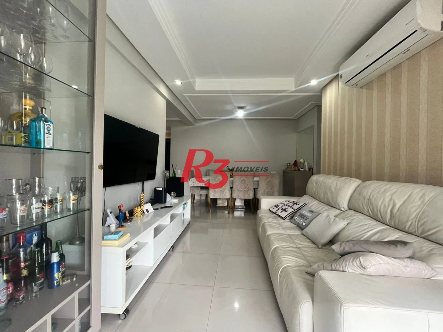 Apartamento com 2  quartos  José Menino