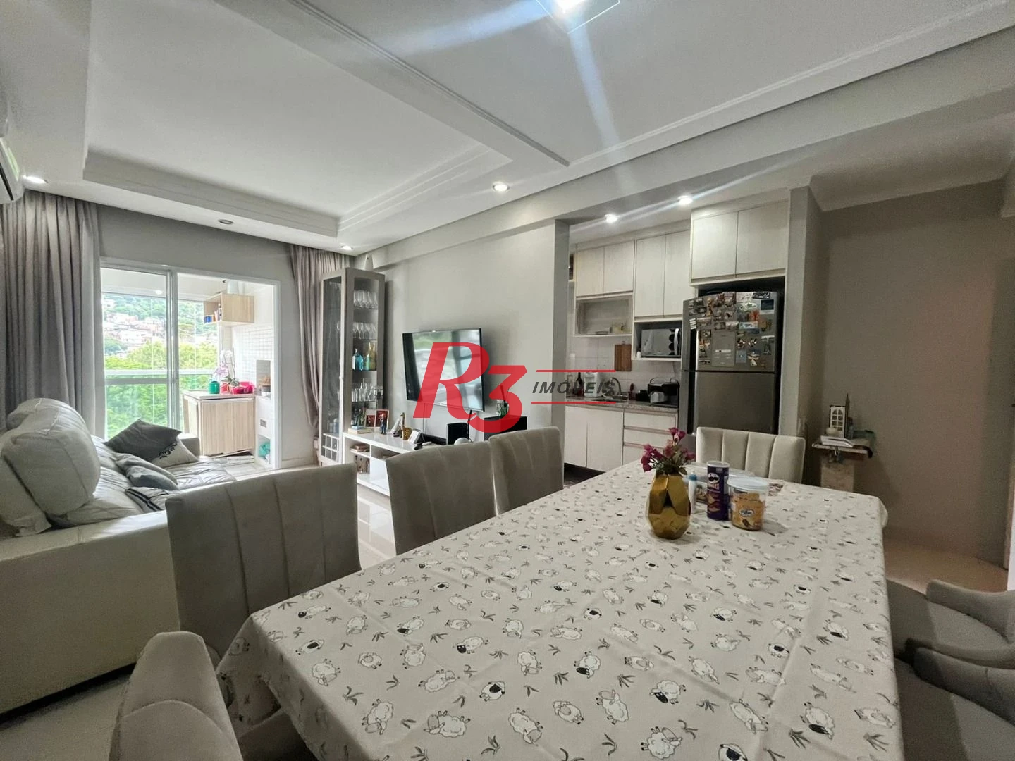 Apartamento com 2  quartos  José Menino