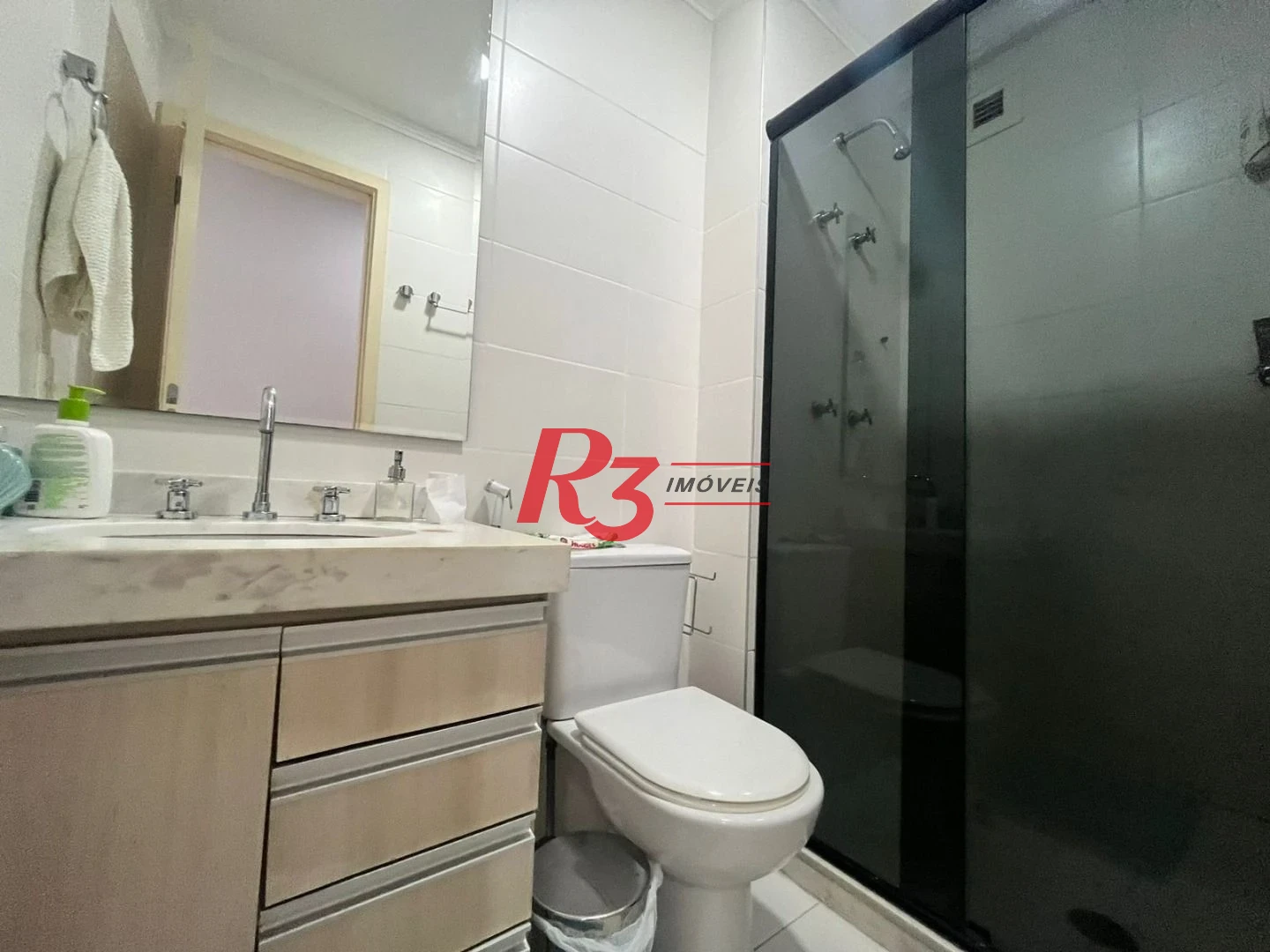 Apartamento com 2  quartos  José Menino