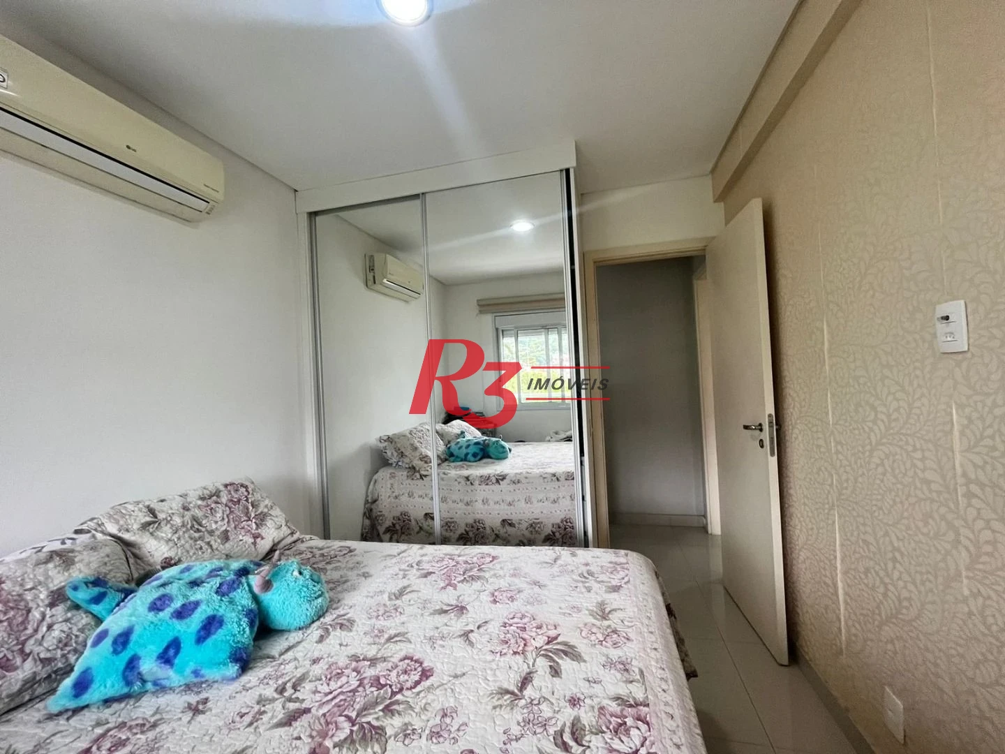 Apartamento com 2  quartos  José Menino