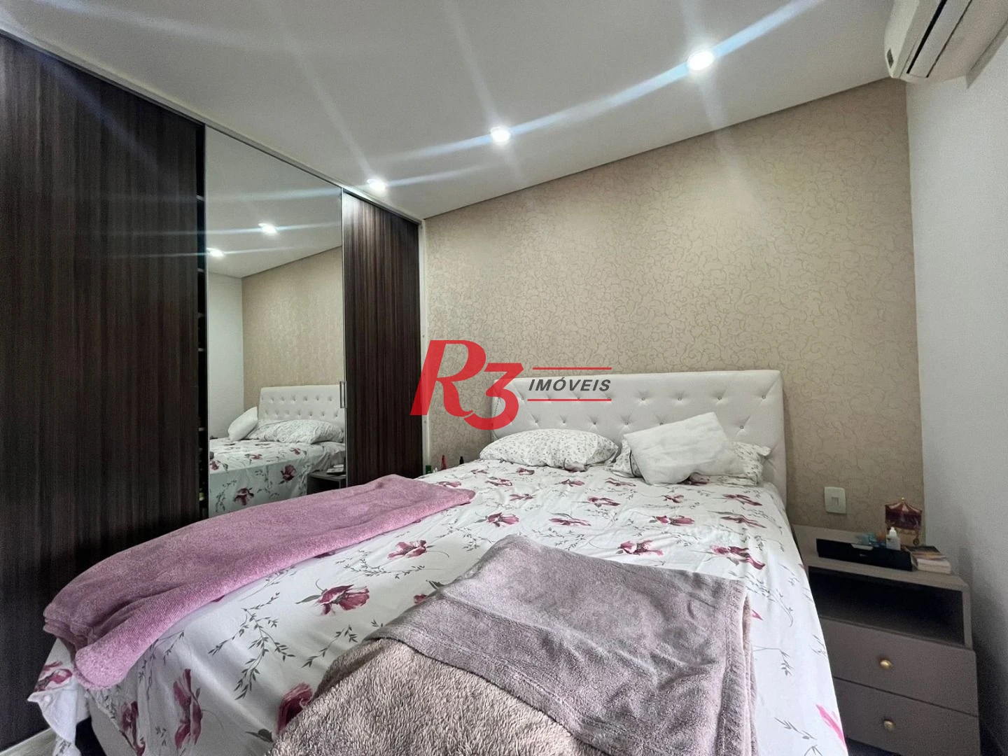 Apartamento com 2  quartos  José Menino