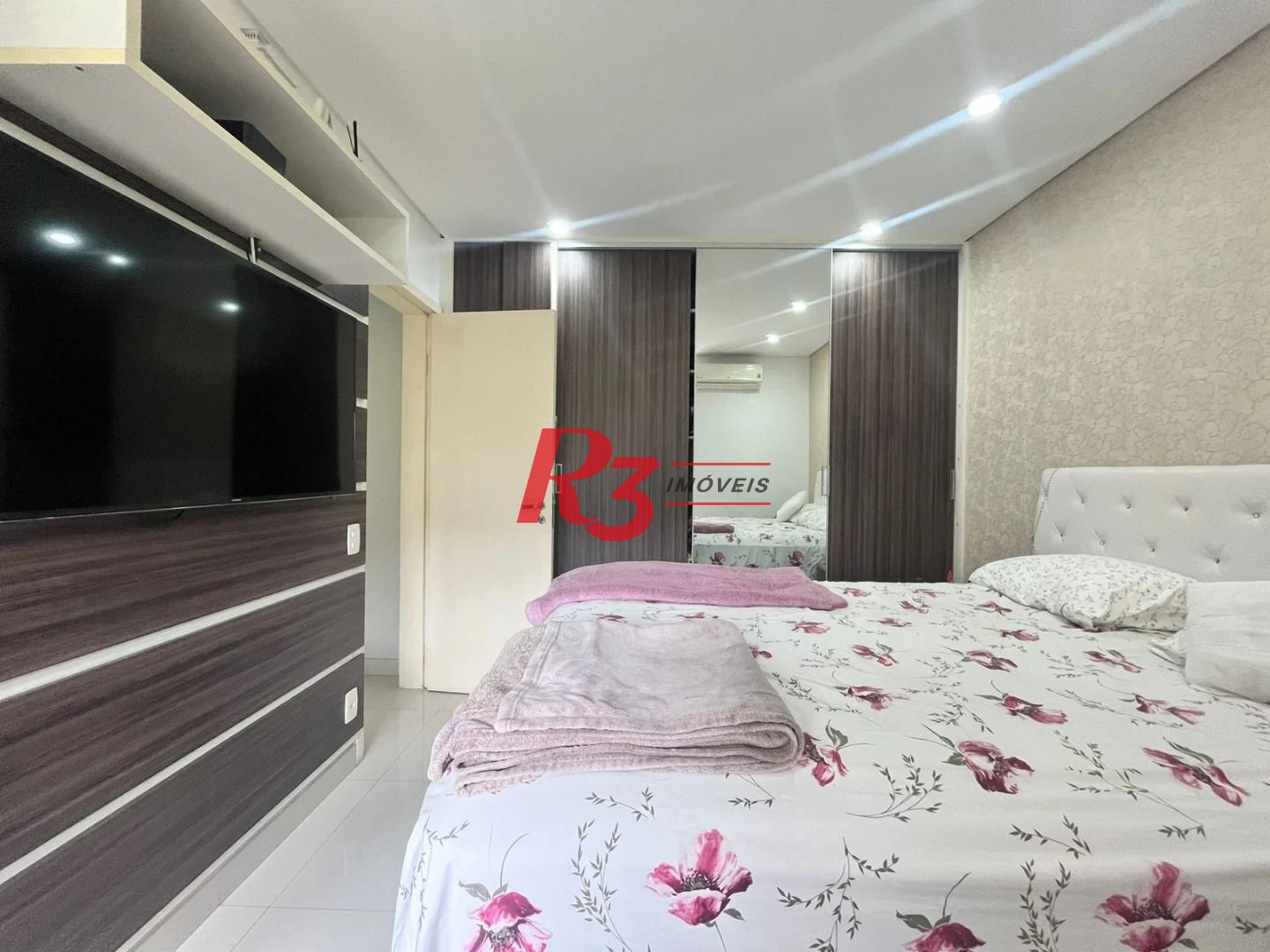 Apartamento com 2  quartos  José Menino