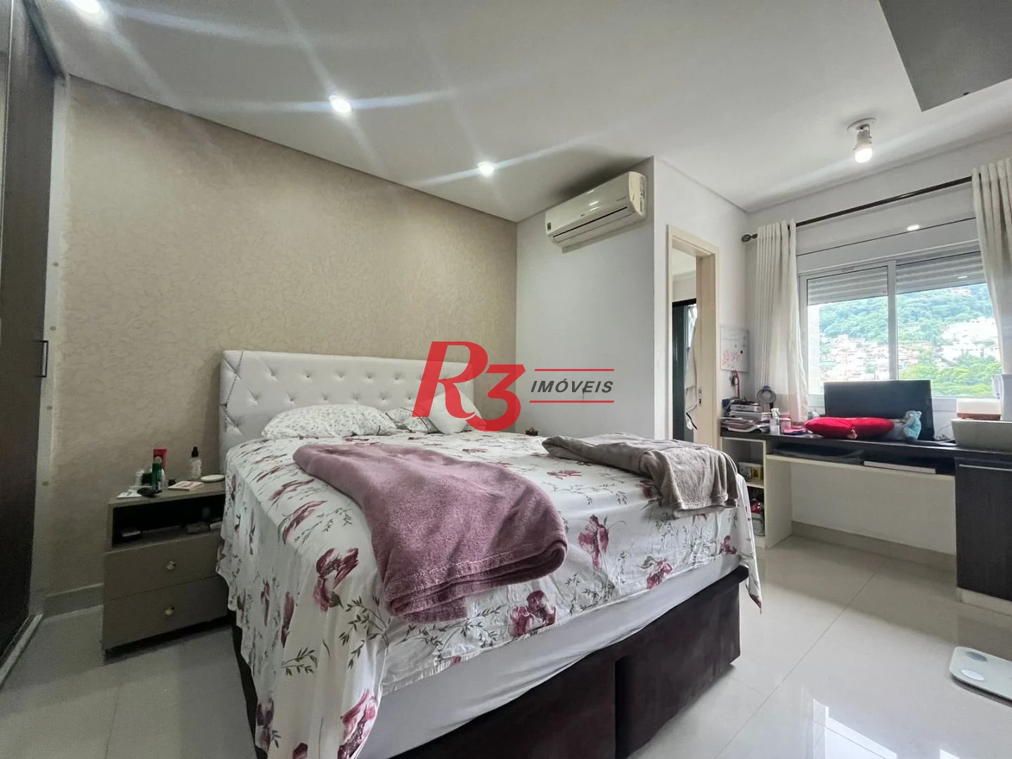 Apartamento com 2  quartos  José Menino