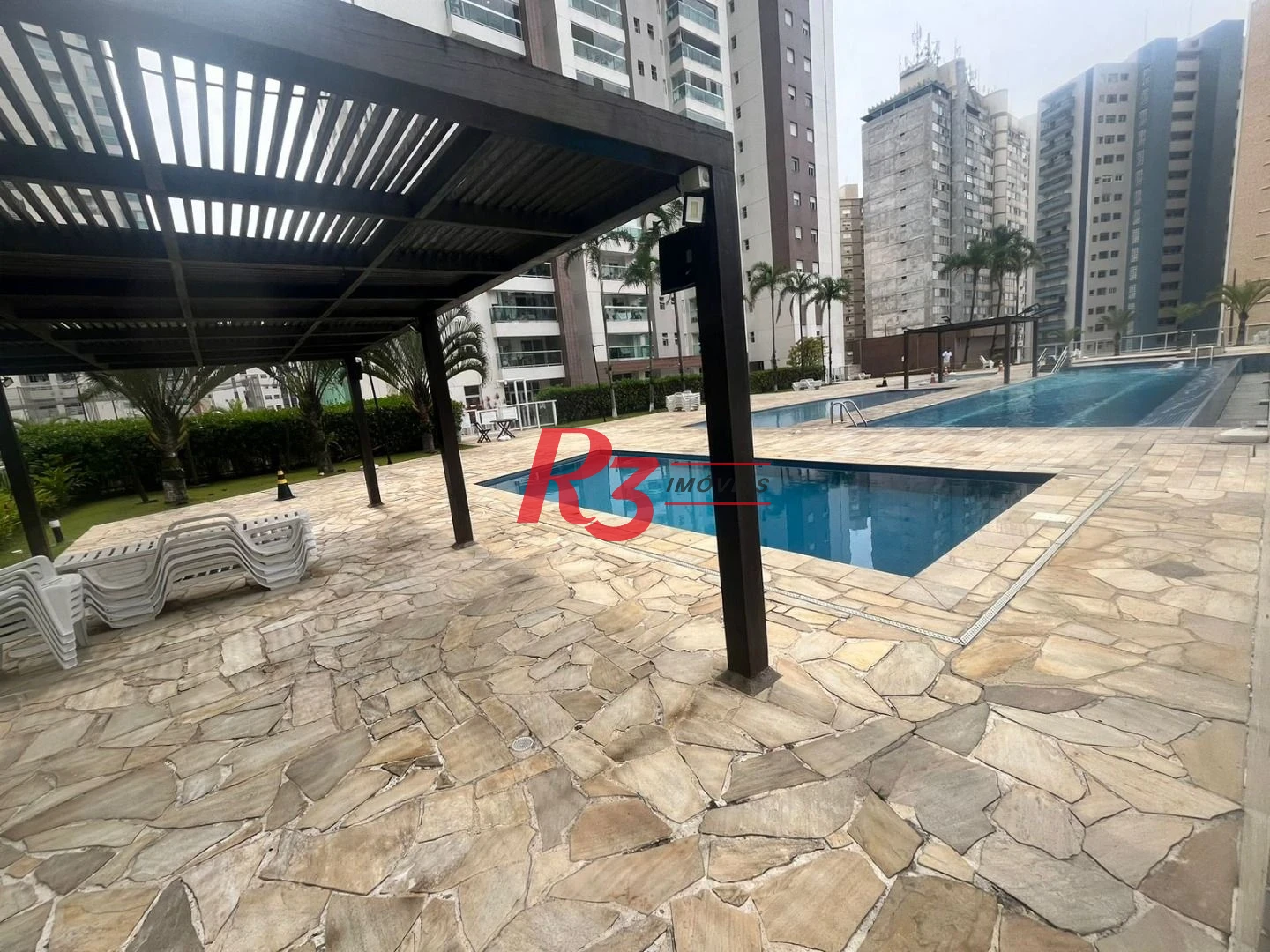 Apartamento com 2  quartos  José Menino