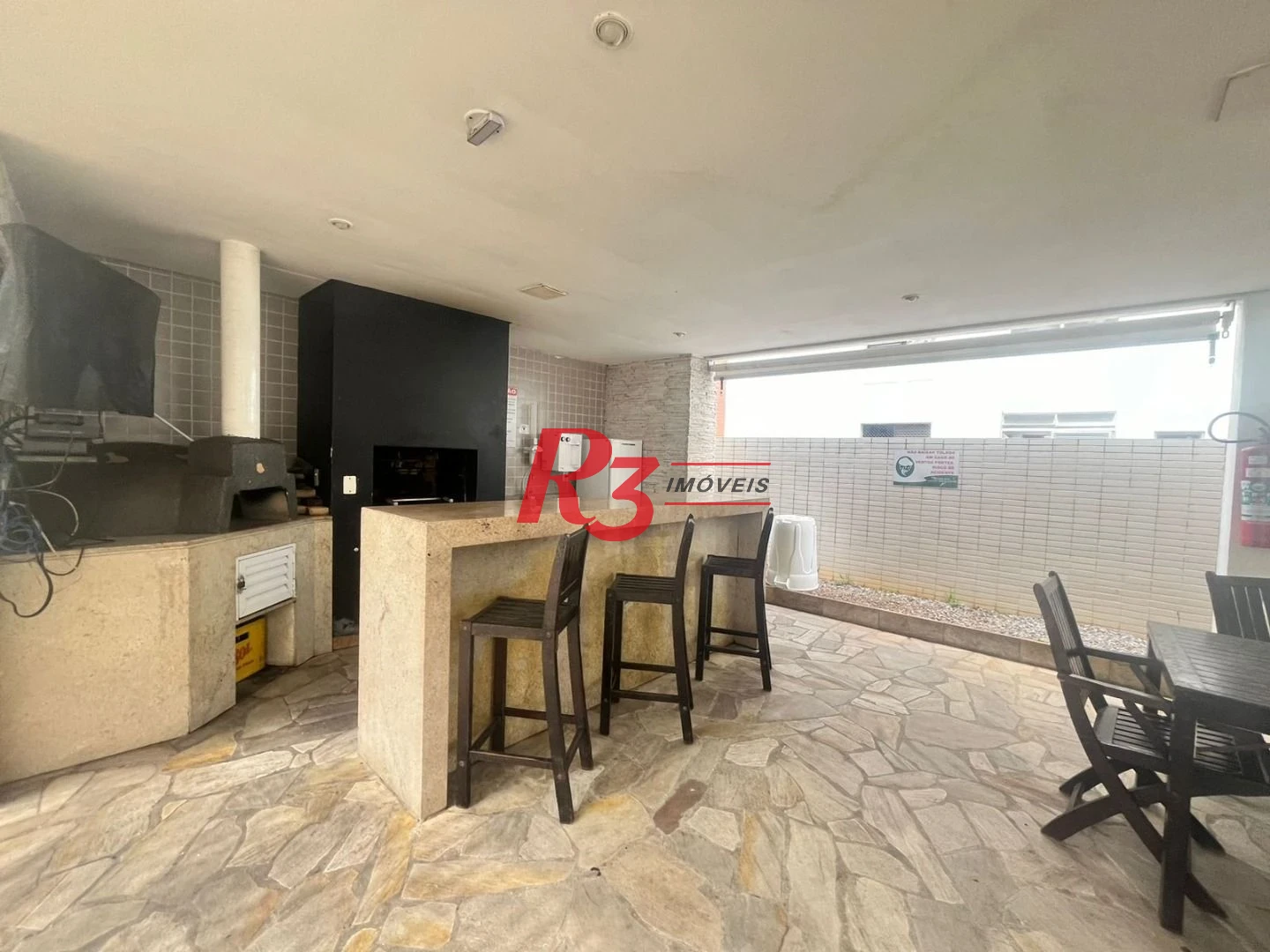 Apartamento com 2  quartos  José Menino