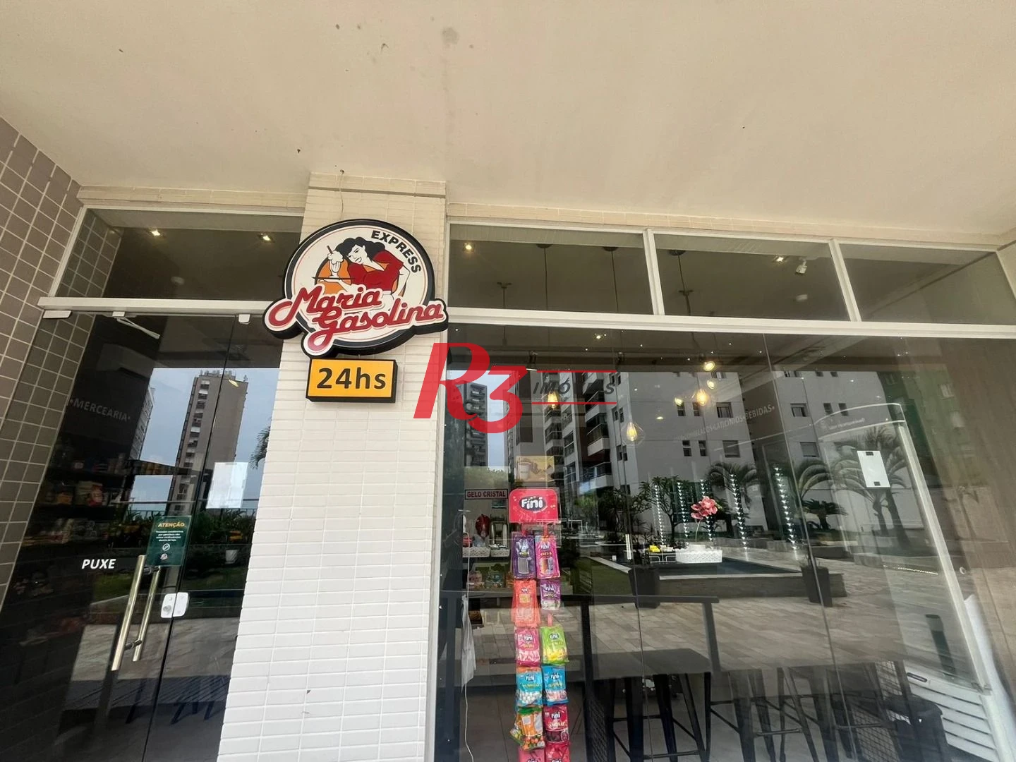 Apartamento com 2  quartos  José Menino