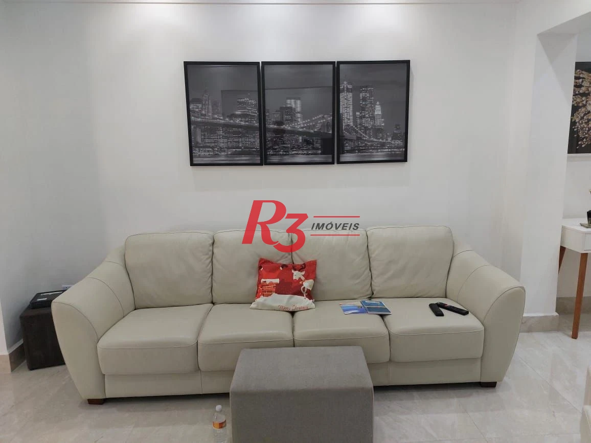 Sobrado com 3 dormitórios à venda, 200 m² por R$ 2.150.000,00 - Embaré - Santos/SP