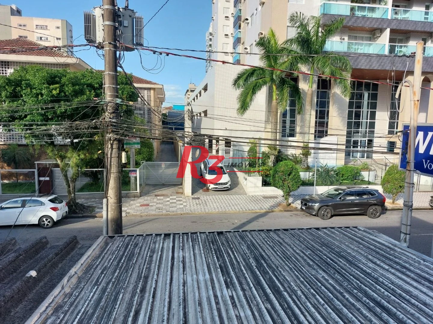 Sobrado com 3 dormitórios à venda, 200 m² por R$ 2.150.000,00 - Embaré - Santos/SP