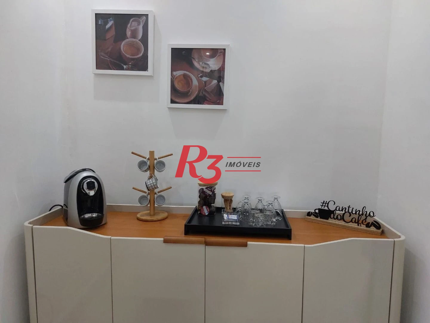 Sobrado com 3 dormitórios à venda, 200 m² por R$ 2.150.000,00 - Embaré - Santos/SP